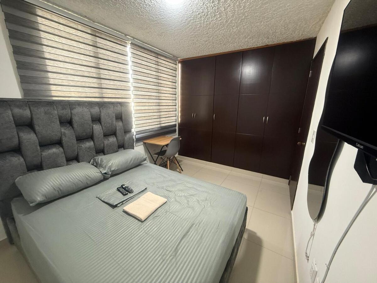 Hermosa Habitacion A Una Cuadra Del Ventura Plaza 3 Cúcuta Extérieur photo