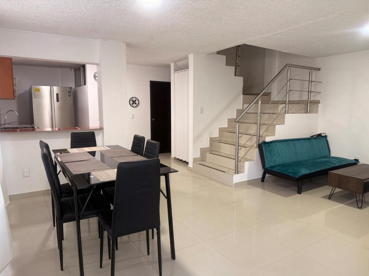 Hermosa Habitacion A Una Cuadra Del Ventura Plaza 3 Cúcuta Extérieur photo