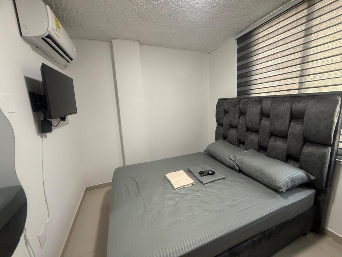 Hermosa Habitacion A Una Cuadra Del Ventura Plaza 3 Cúcuta Extérieur photo