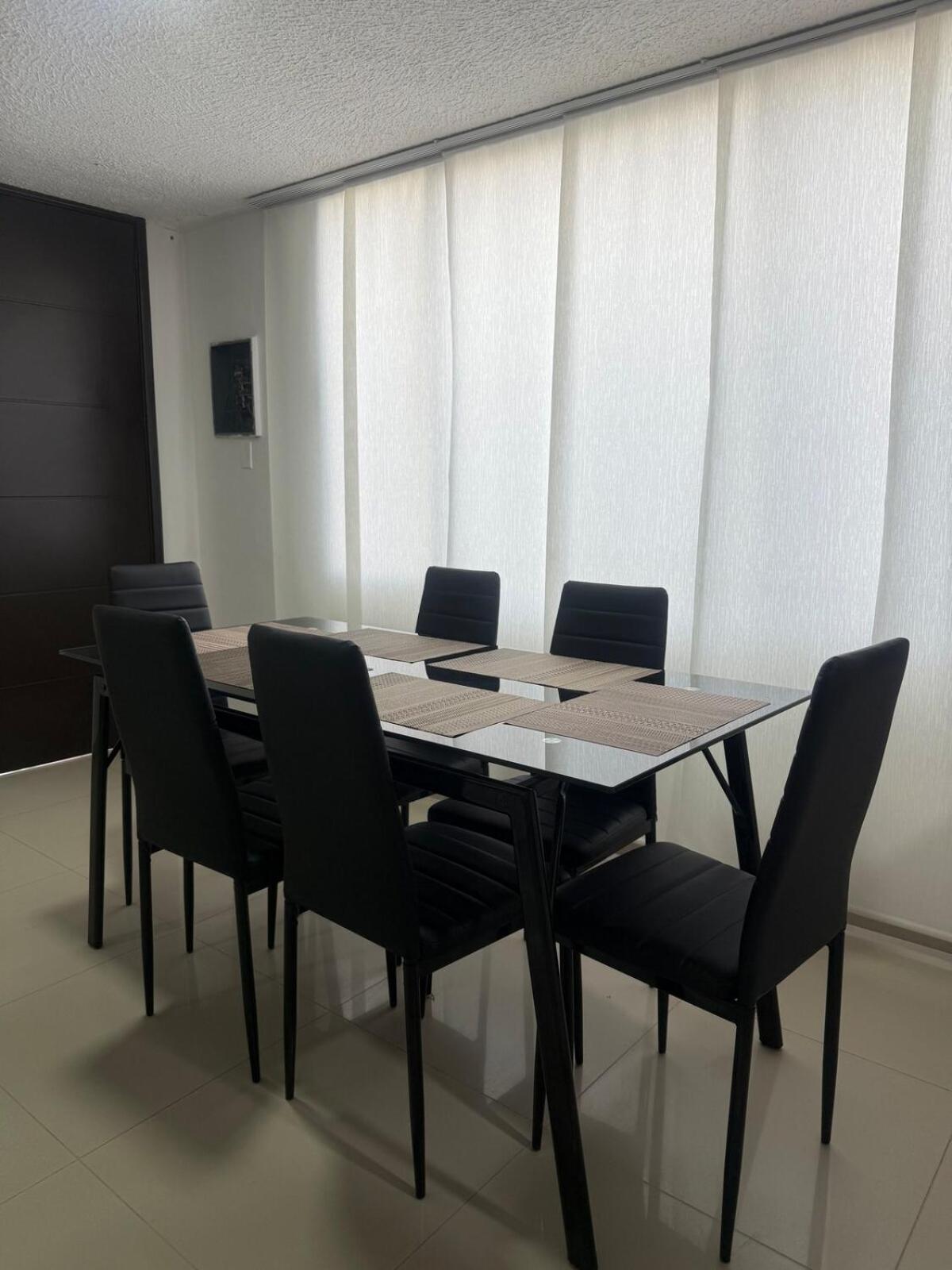 Hermosa Habitacion A Una Cuadra Del Ventura Plaza 3 Cúcuta Extérieur photo
