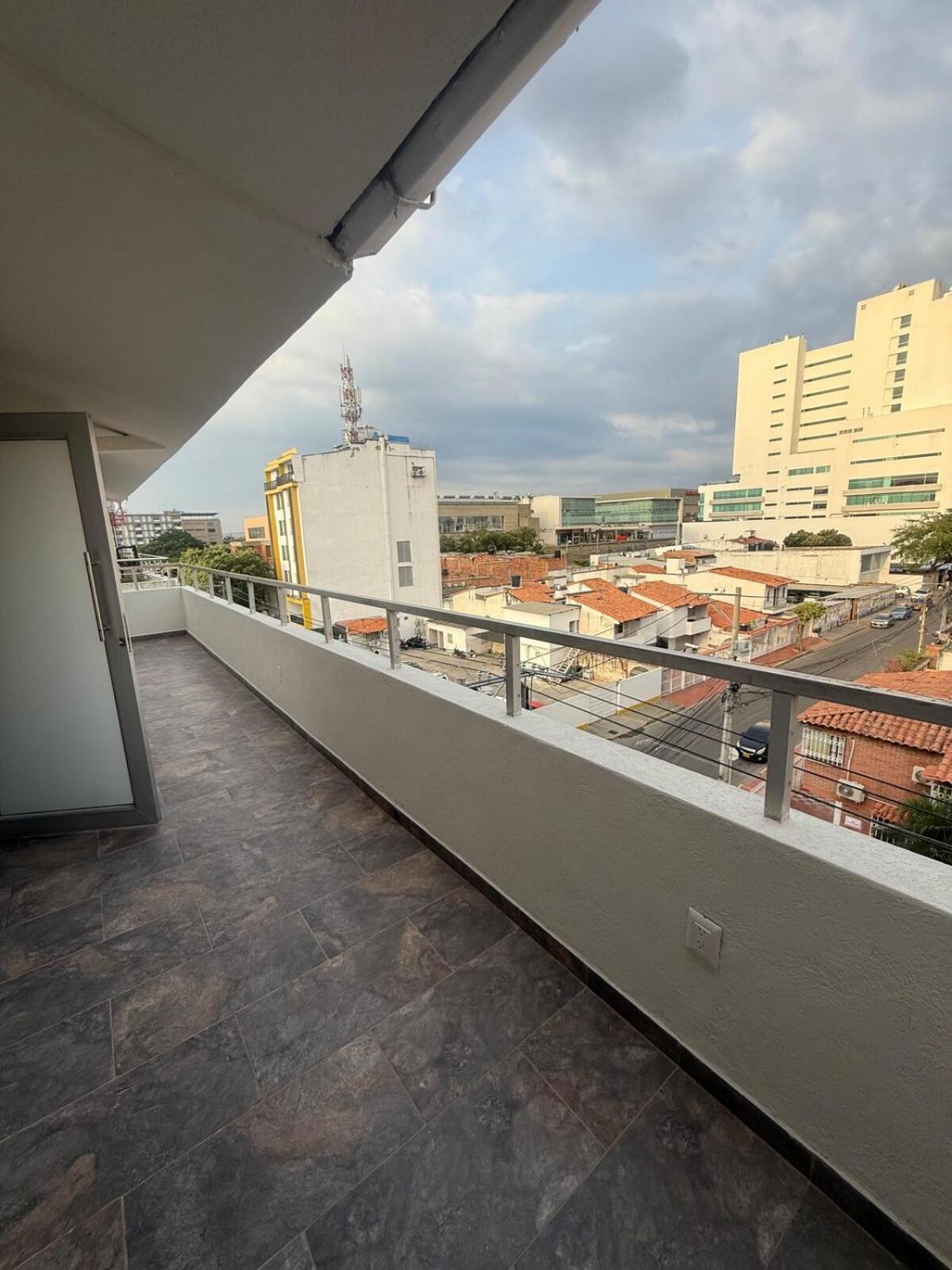 Hermosa Habitacion A Una Cuadra Del Ventura Plaza 3 Cúcuta Extérieur photo